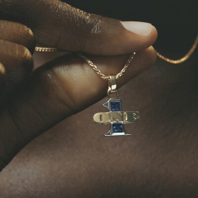 Marie Lichtenberg One Pendant in yellow gold, white gold, and sapphire
