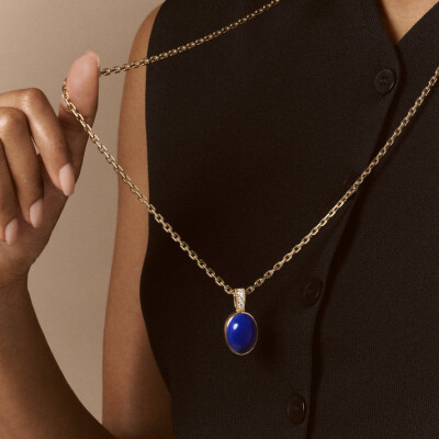 Pendentif Viltier Talisman Cabochon en or jaune, Lapis-Lazuli et diamants