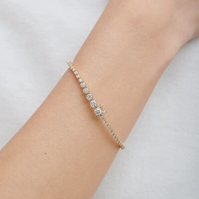 Sophie Bille Brahe Classic Tennis Bracelet in Yellow Gold and Diamonds