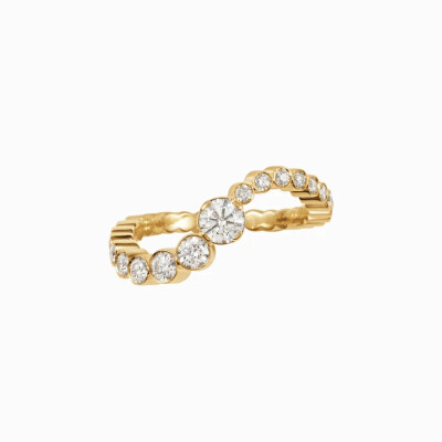 Sophie Bille Brahe “Grand Ensemble Ocean” Ring in yellow gold and diamonds