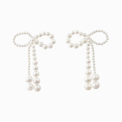 Boucles d'oreilles Sophie Bille Brahe Grande Rosette de Perles en or jaune et perles