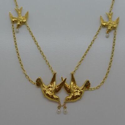 Collier 4 Hirondelles et 4 Perles fines