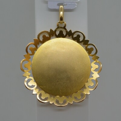 Médaille Vierge entourage dentelle