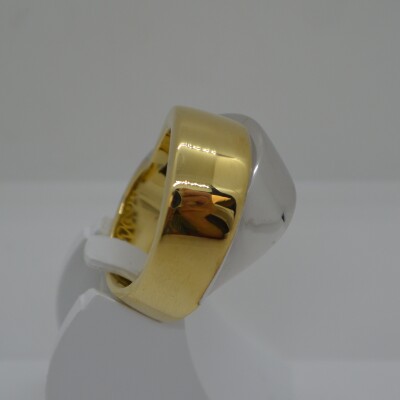 Bague massive croisée