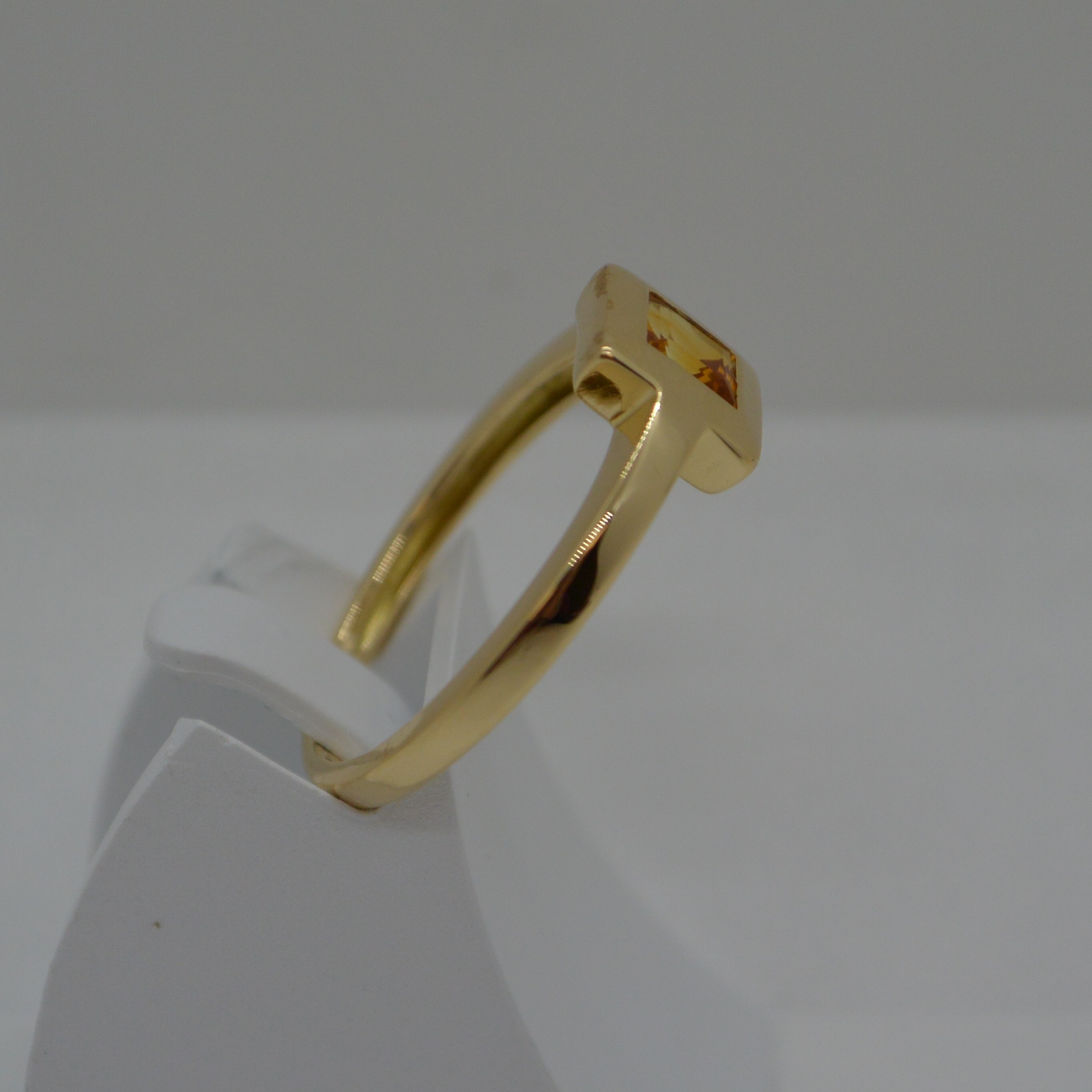 Bague Citrine Carrée vue 2