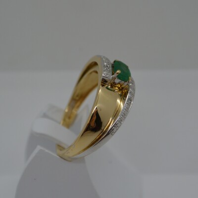 Bague Emeraude et Diamants