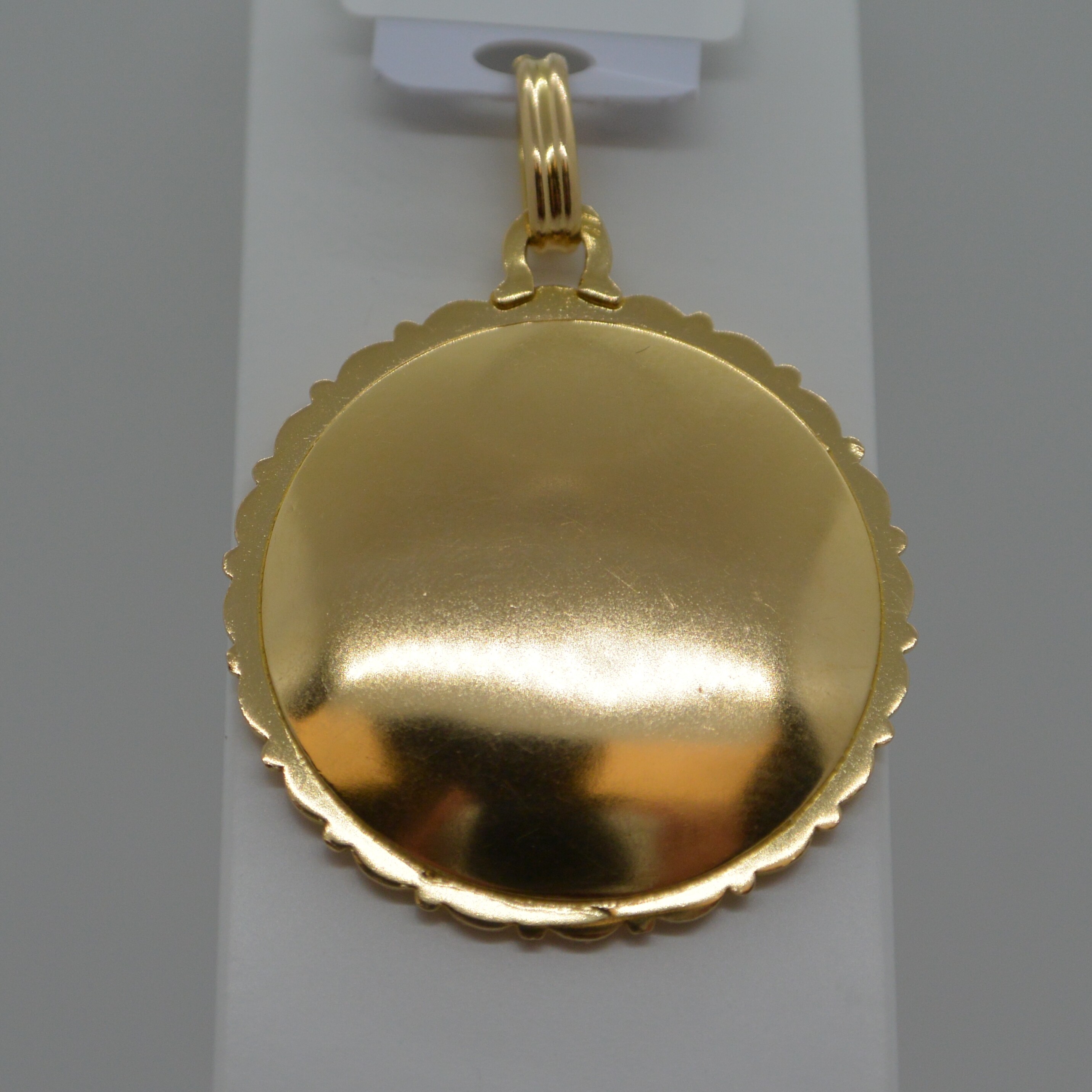 Médaille Vierge Priante vue 2