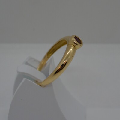 Bague Rubis Serti Clos