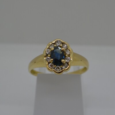 Bague Saphir Entourage Diamants
