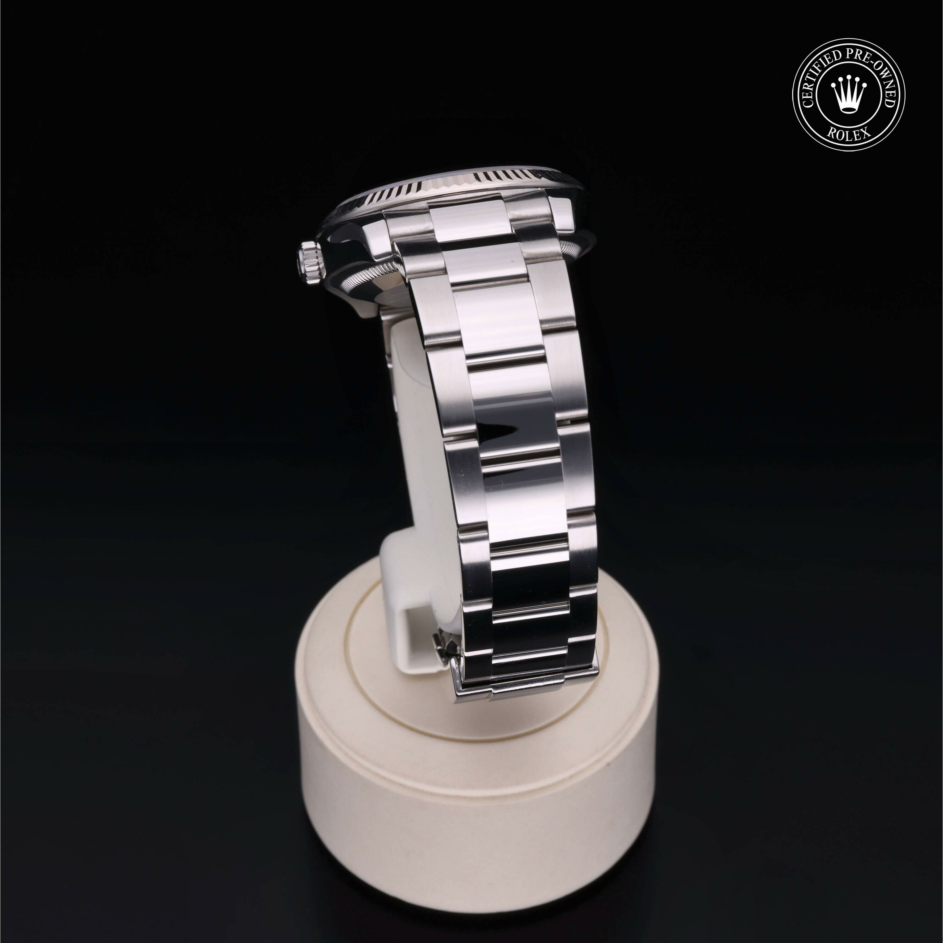 Rolex Oyster Perpetual Date en Rolesor 18 Carat Gris M115234-0008 chez Frojo - vue 18