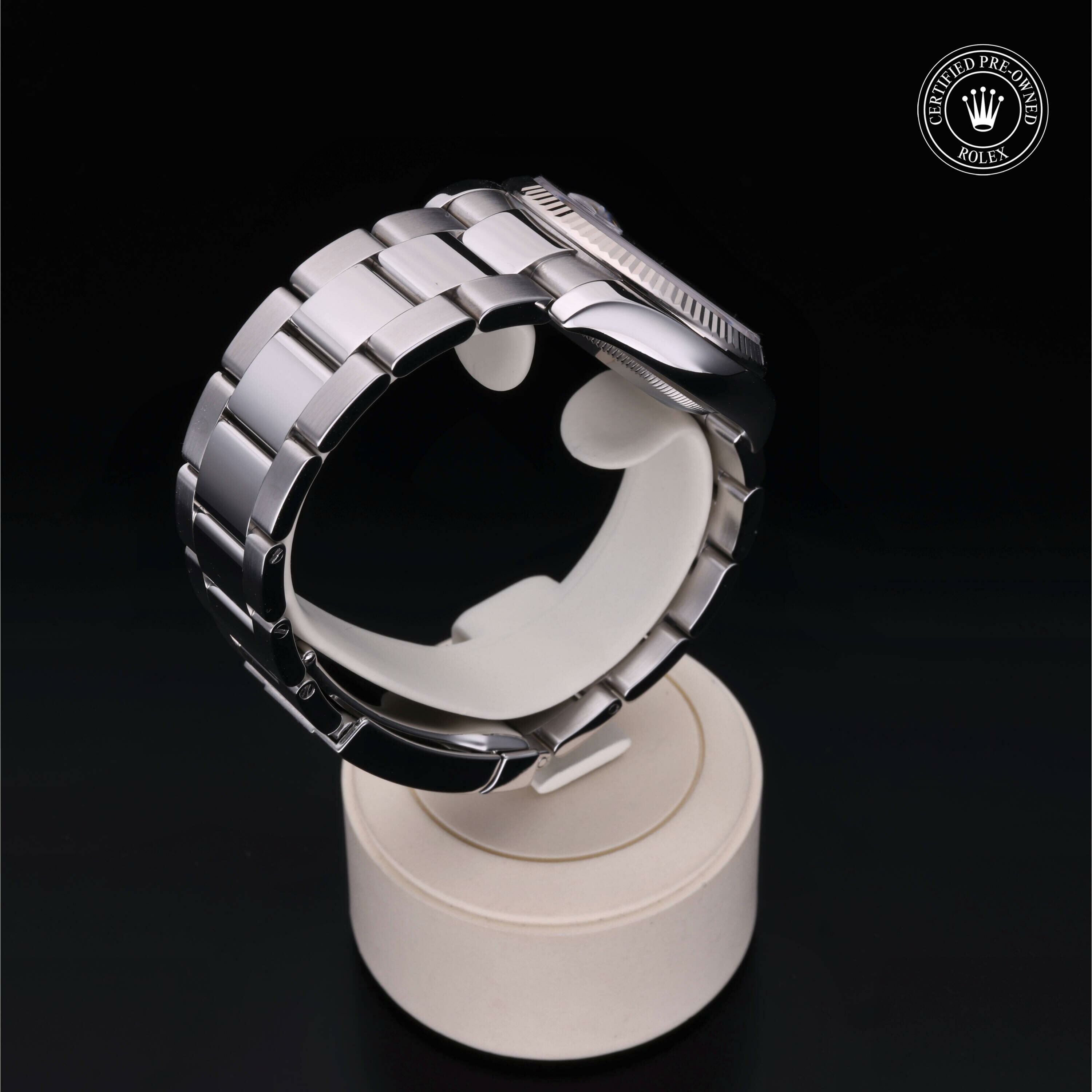 Rolex Oyster Perpetual Date en Rolesor 18 Carat Gris M115234-0008 chez Frojo - vue 24