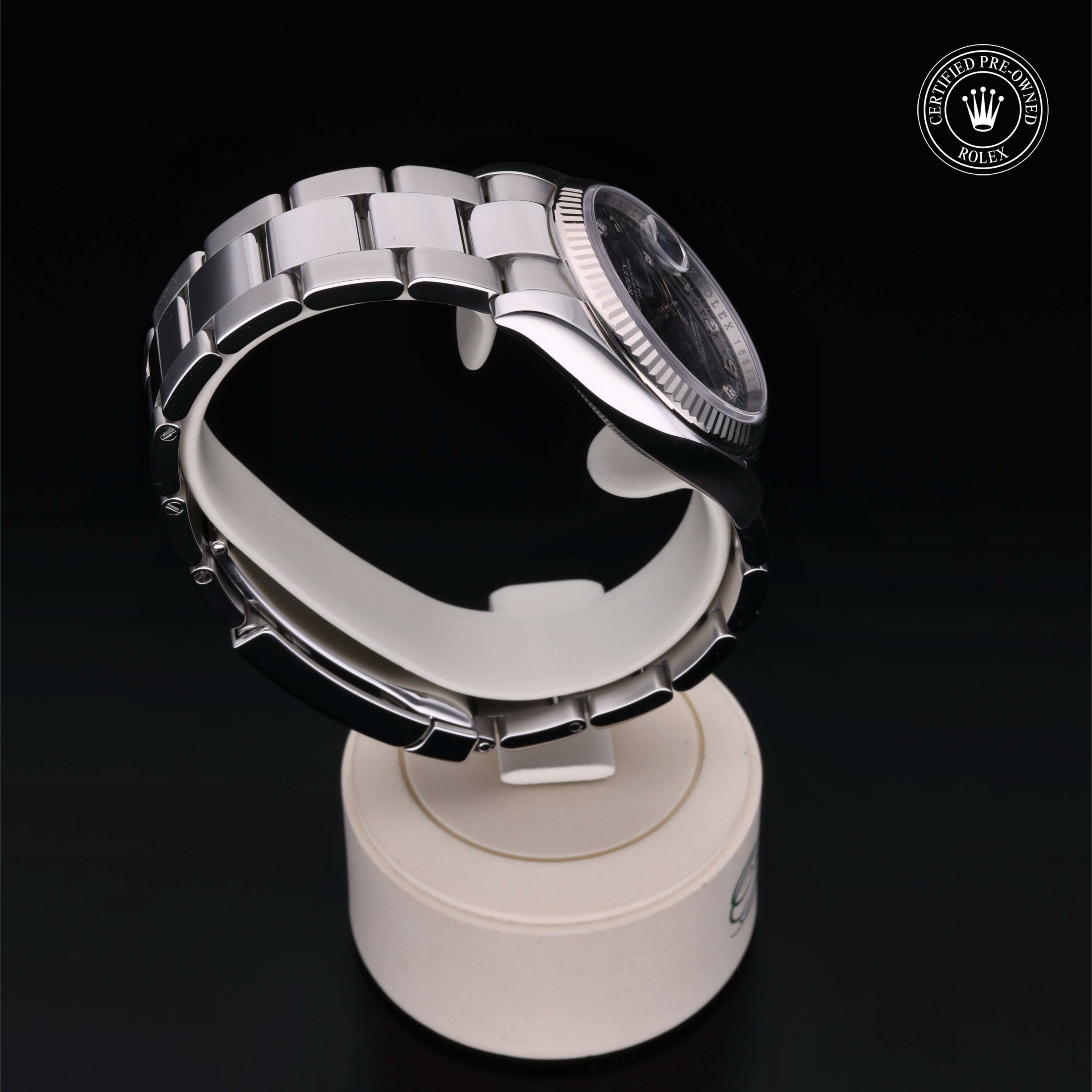 Rolex Oyster Perpetual Date en Rolesor 18 Carat Gris M115234-0008 chez Frojo - vue 27