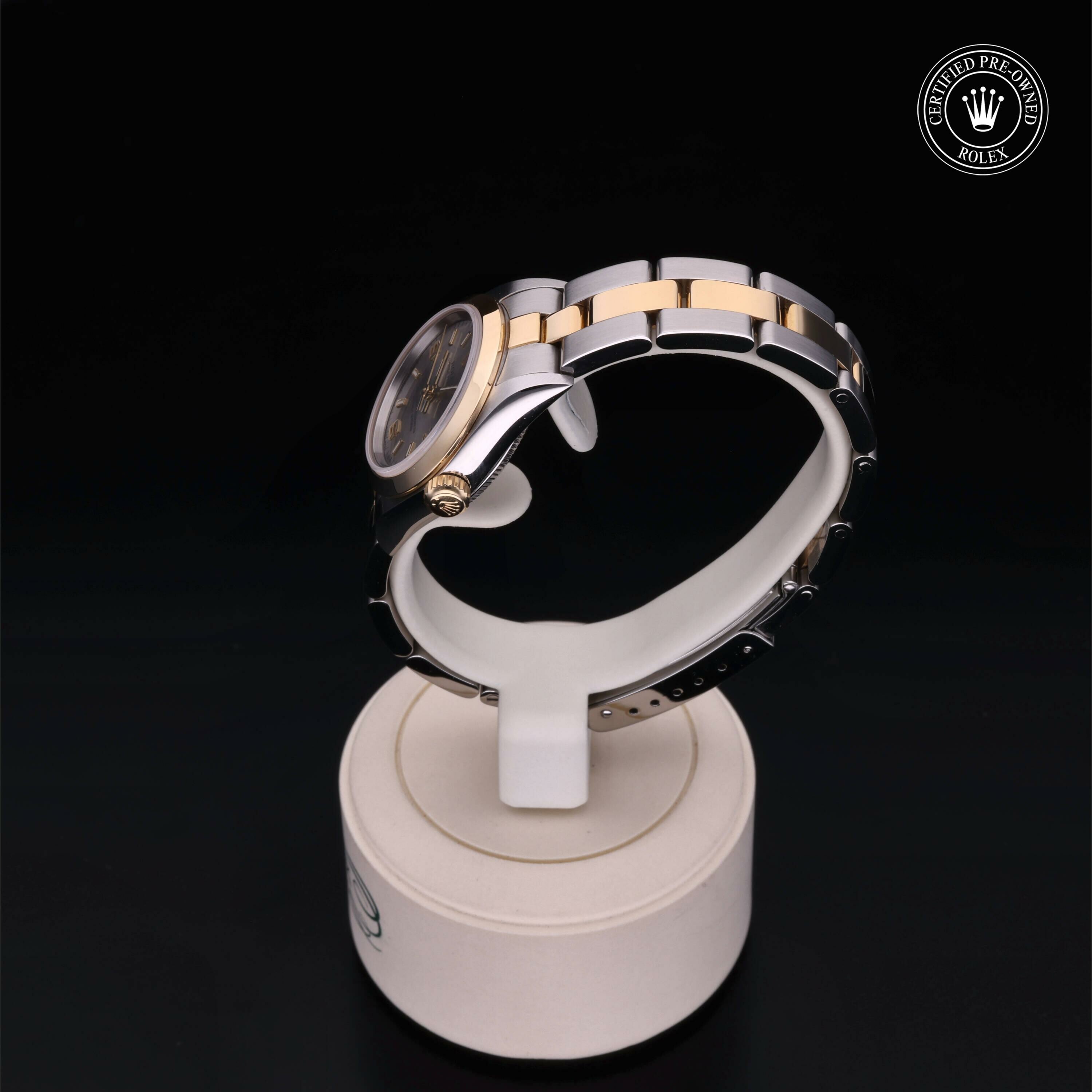 Rolex Oyster Perpetual 24 en Rolesor 18 Carat Jaune M76183-0026 chez Frojo - vue 10