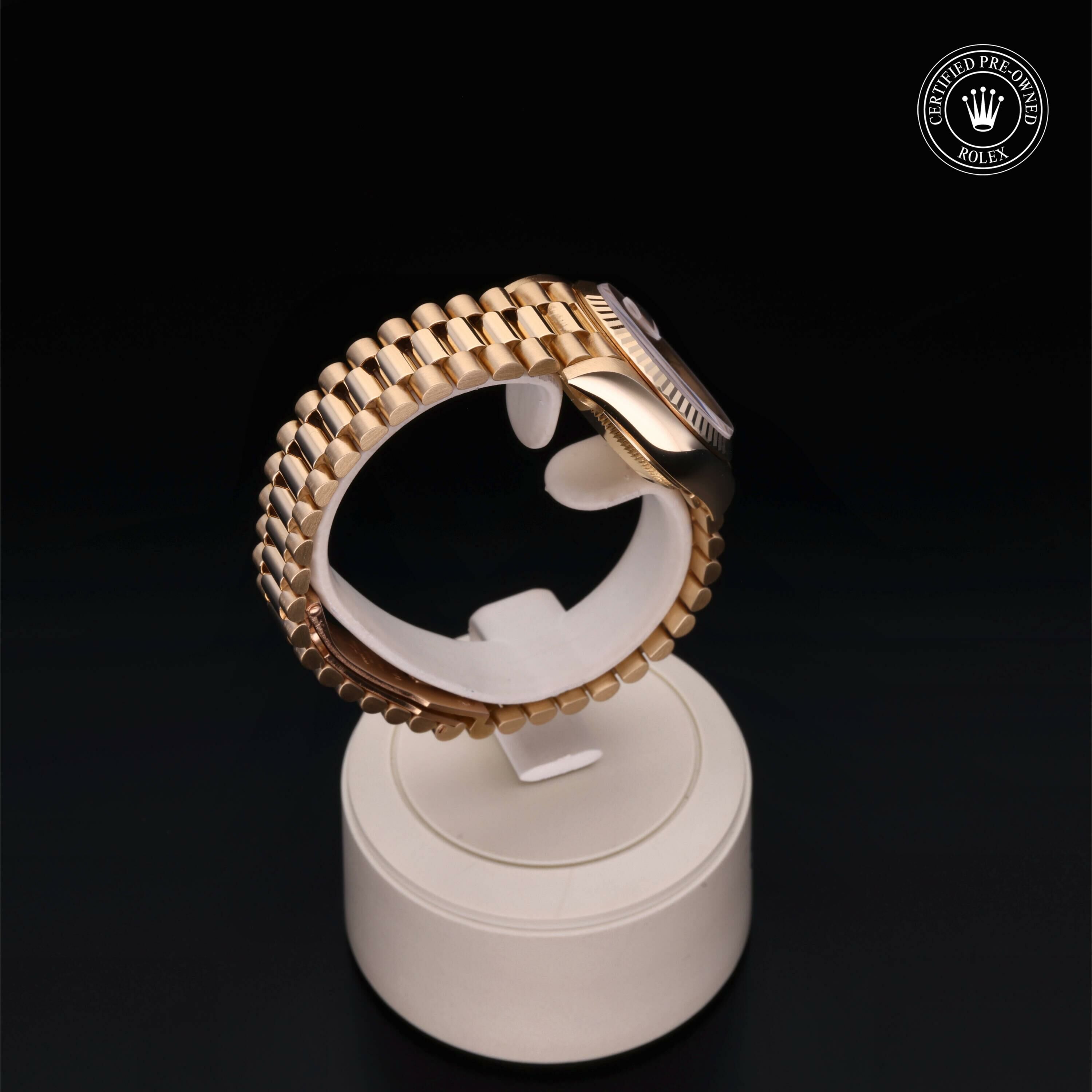 Rolex Lady-Datejust 26 en Or 18 Carat Jaune  chez Frojo - vue 25