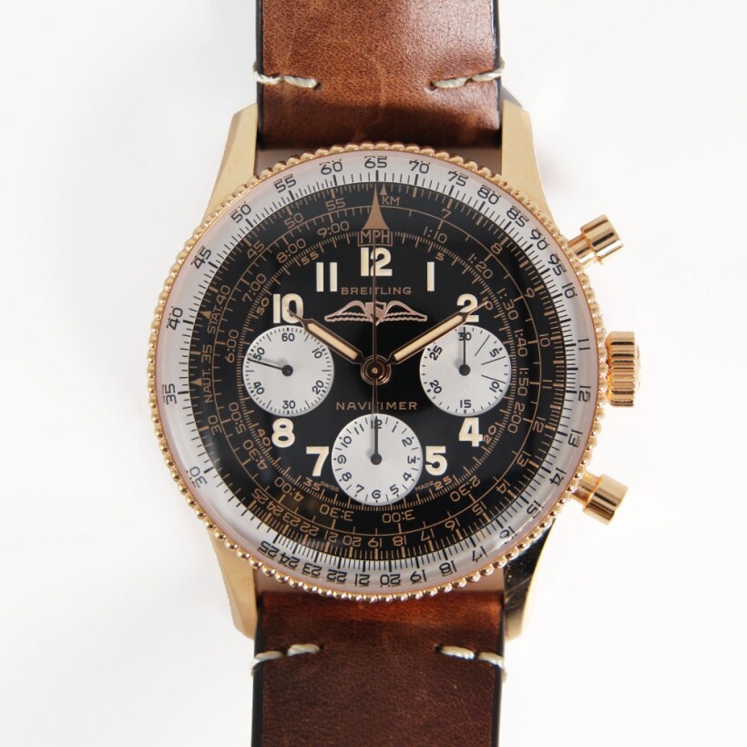 Montre Breitling Navitimer 1959 chronographe Édition Limitée cadran noir bracelet cuir de veau brun 41mm