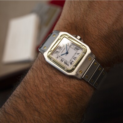 Montre Cartier Santos galbé GM, or et acier