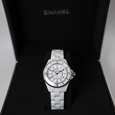 Montre CHANEL J12