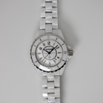 Montre CHANEL J12