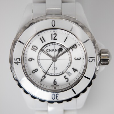Montre CHANEL J12