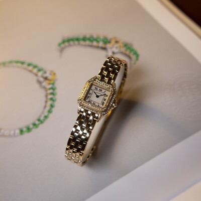 Montre Cartier Panthère PM