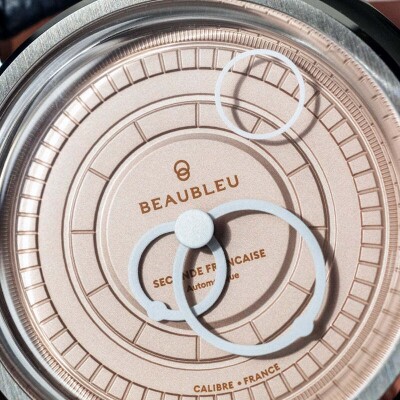 Montre Beaubleu Seconde Française 20.24 Saumon bracelet noir grainé