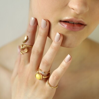 Bague Ole Lynggaard Lotus n°2 cabochon ambre en or jaune et or rose
