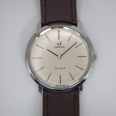 Montre OMEGA DE VILLE