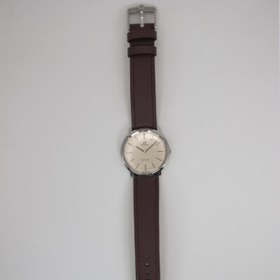 Montre OMEGA DE VILLE