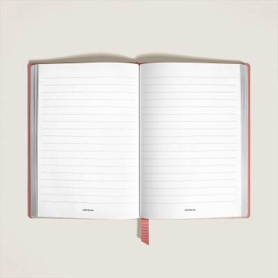 Carnet Montblanc moyen format en cuir sartorial, pages lignées