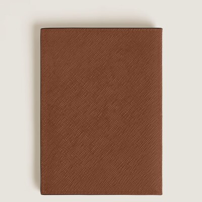 Porte-passeport Montblanc en cuir sartorial fauve