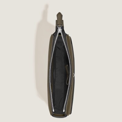 Sac Montblanc messenger en cuir Sartorial kaki