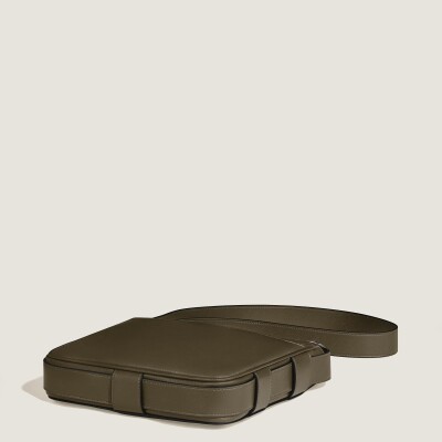 Sac Montblanc messenger en cuir Sartorial kaki