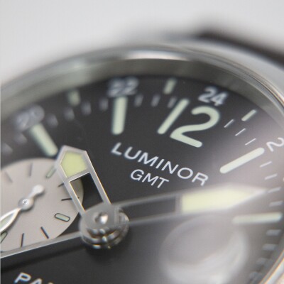 Montre Panerai Luminor GMT