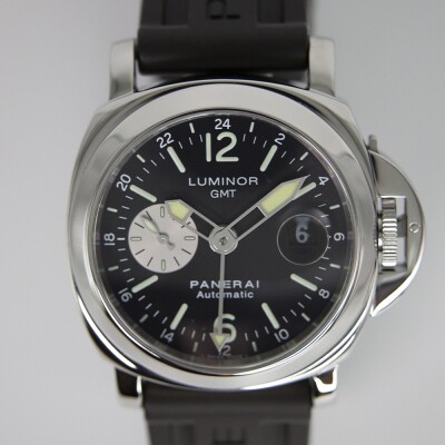 Montre Panerai Luminor GMT