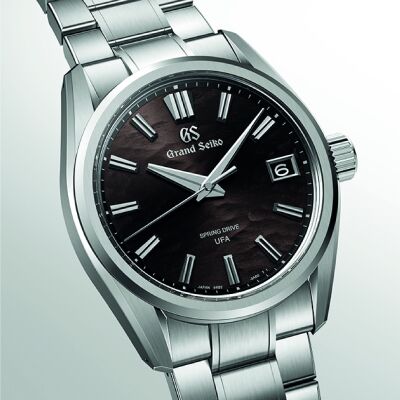 Montre Grand Seiko Evolution 9 Spring Drive "Lake Suwa Black"