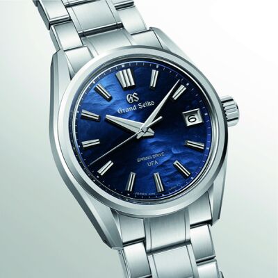 Montre Grand Seiko Evolution 9 Spring Drive U.F.A "Lake Suwa" SLGB015