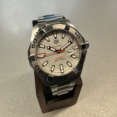 Montre TAG Heuer Aquaracer Calibre 5