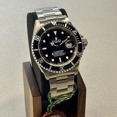 ROLEX Submariner Date 16610