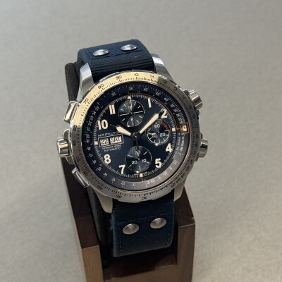 Montre HAMILTON Khaki X-Wind Auto Chrono H77906940
