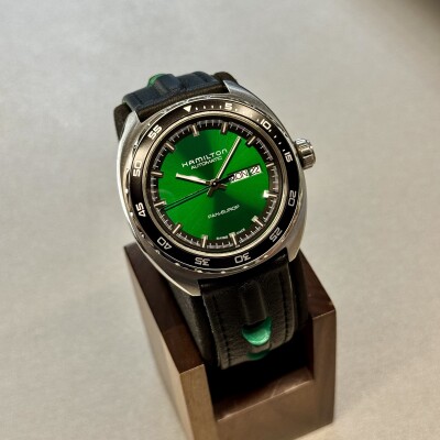Montre HAMILTON American Classic Pan Europ Automatic H35415761