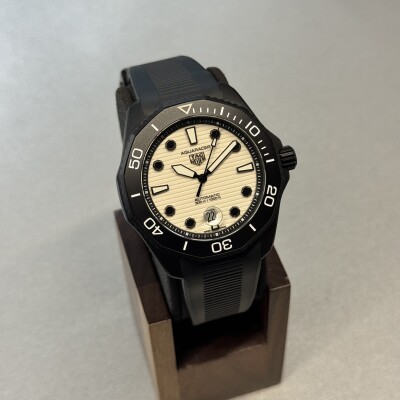 Montre TAG Heuer Aquaracer Professional 300 Date Automatic 43mm