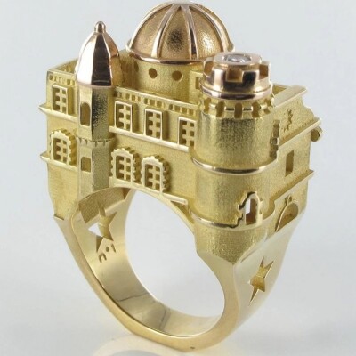 Bague Tournaire Flammarion Observatoire en or jaune et diamants