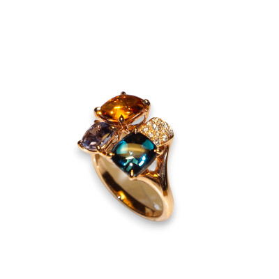 Collection Pavé de Paris, Bague Or Rose Citrine, Topaze Blue London, Iolite et Diamants