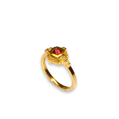 Bague Esther Saphir Rouge et Diamants, Or Jaune