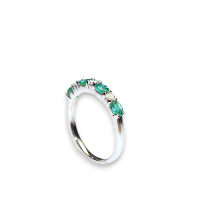 Bague Emeraude, Or Blanc Diamants