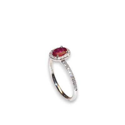 Bague Rubis, Or Blanc Diamants