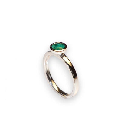 Bague Emeraude, Or Blanc