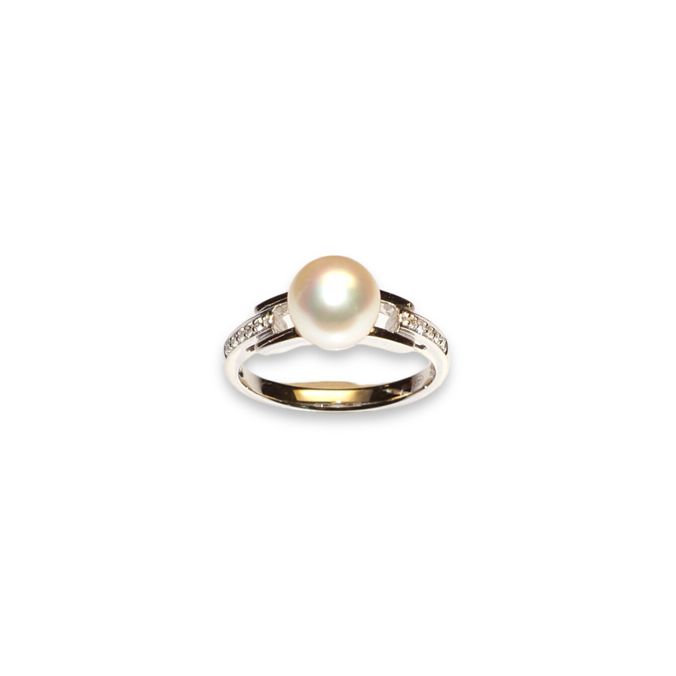 Bague Perles D’akoya et diamants, Or Blanc