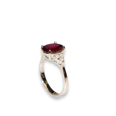 Bague Rubis naturel et Diamants, Or Blanc