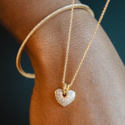 Collier coeur en or jaune et diamants